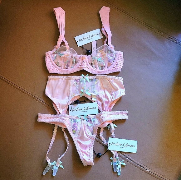 For Love And Lemons Intimates & Sleepwear 3 Pieces Midsummer Floral